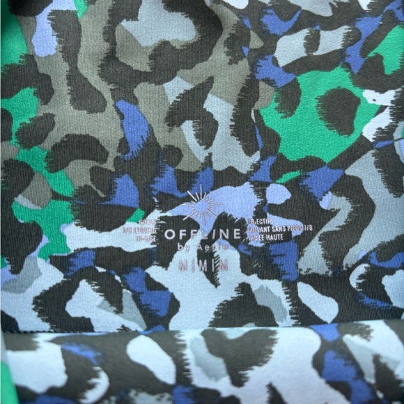 Aerie Offline Legging - Picture 2 of 3